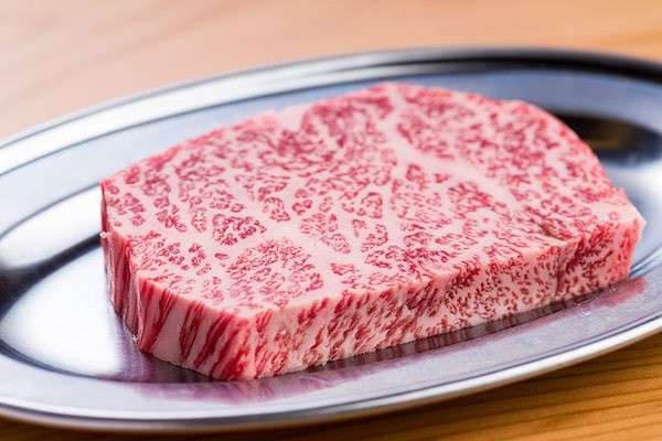 【高タンパク質の食品ランキング】牛肉や豚肉