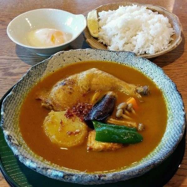 北海道の名物「スープカレー」